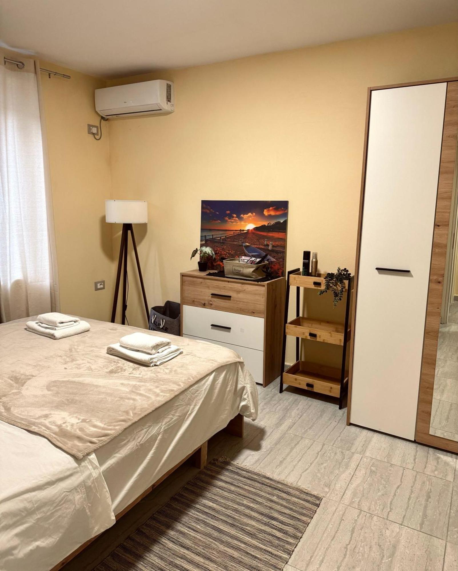 טיראנה Urban Apartment In Blloku מראה חיצוני תמונה